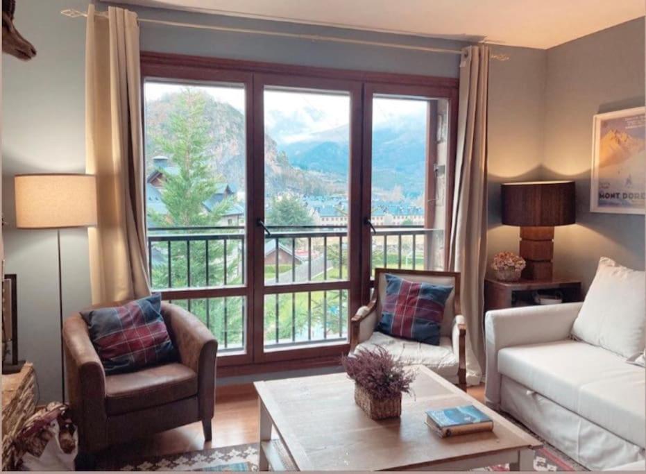 Elegante Apartamento En Escarrilla Con Vistas Al Valle מראה חיצוני תמונה