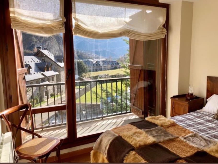 Elegante Apartamento En Escarrilla Con Vistas Al Valle מראה חיצוני תמונה